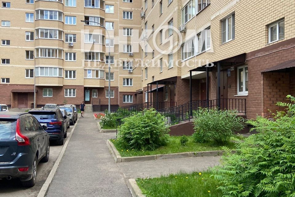 Продаётся 1-комнатная квартира, 50.1 м²