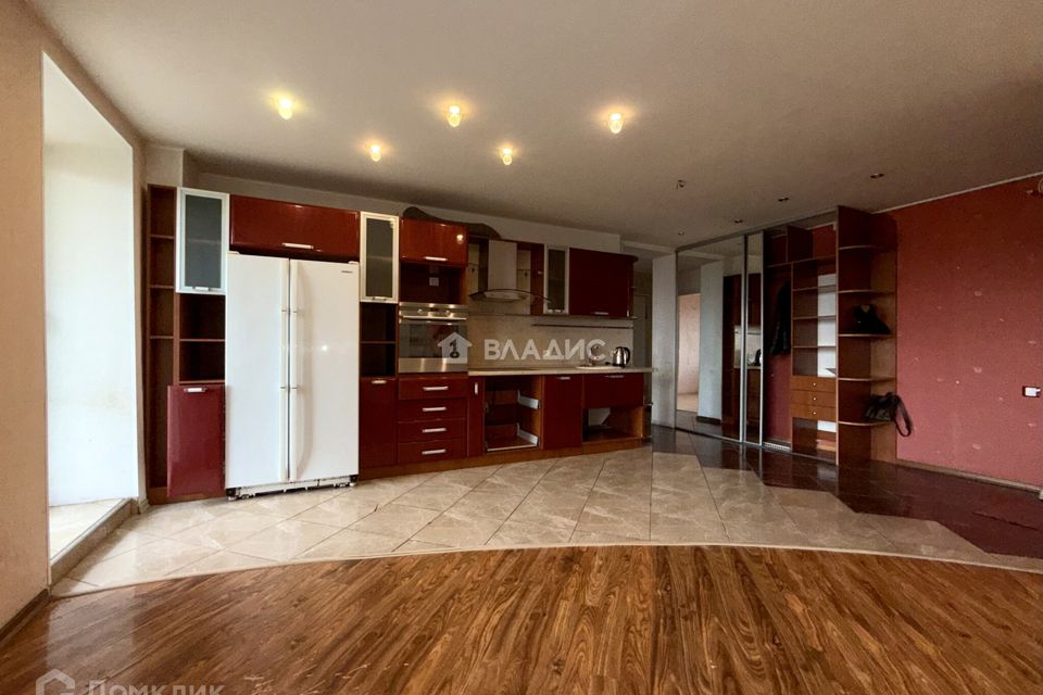 Продаётся 3-комнатная квартира, 66.8 м²