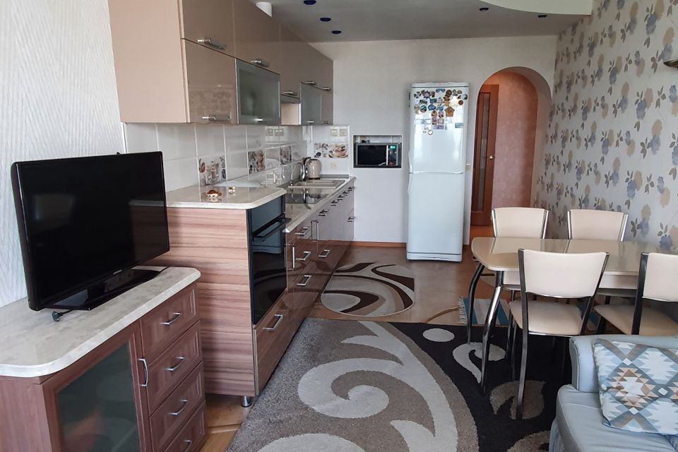 Продаётся 3-комнатная квартира, 81.9 м²