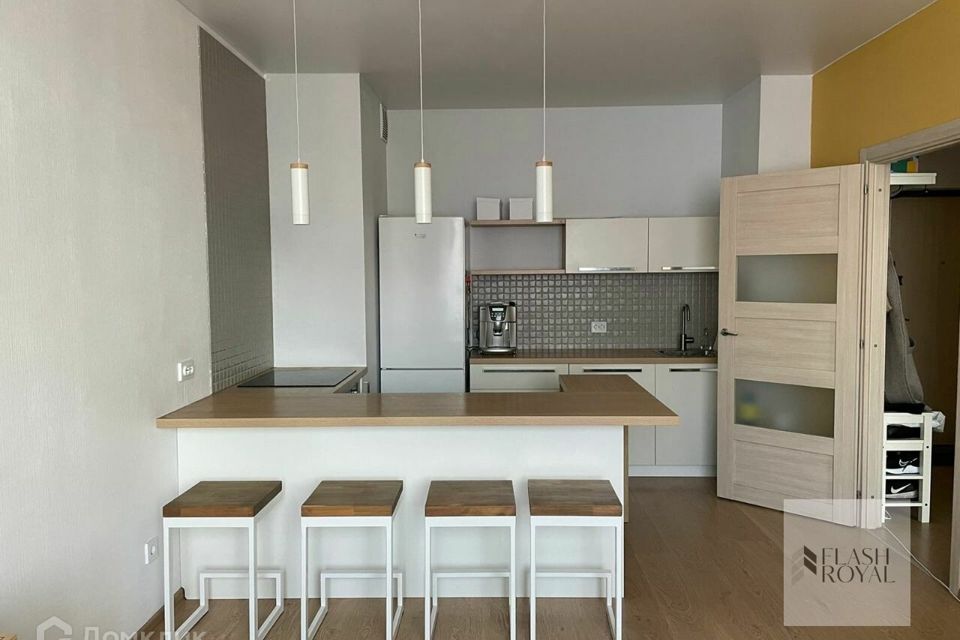 Продаётся 1-комнатная квартира, 47.3 м²