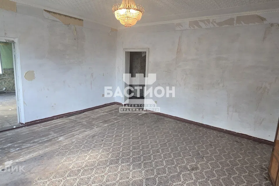Продаётся 2-этажный дом, 165 м²