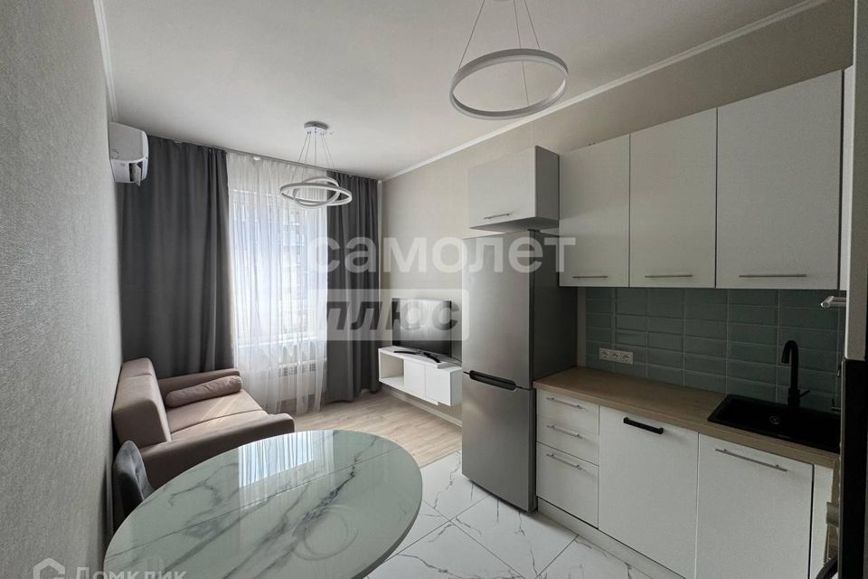 Продаётся 2-комнатная квартира, 58.2 м²