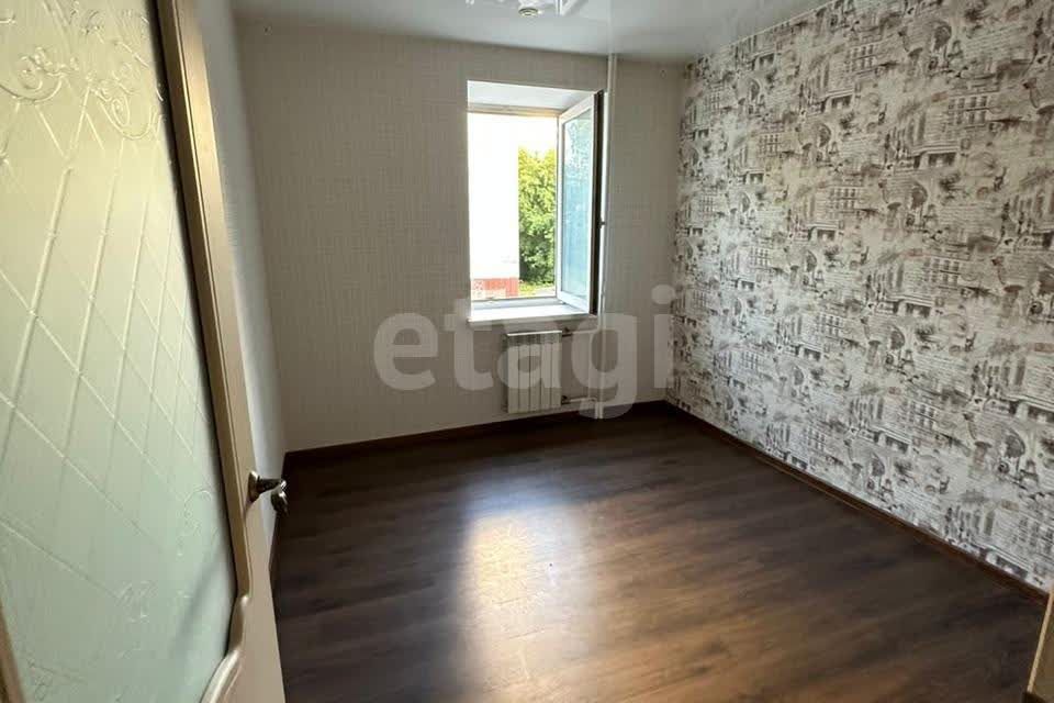 Продаётся 3-комнатная квартира, 70.3 м²