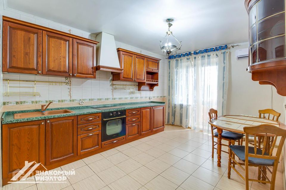 Продаётся 2-комнатная квартира, 66.5 м²