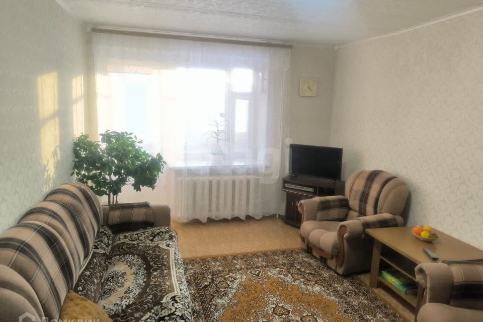 Продаётся 3-комнатная квартира, 60.5 м²