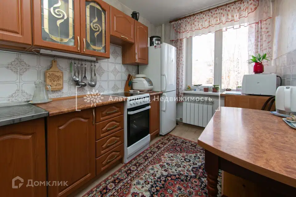 Продаётся 3-комнатная квартира, 65.1 м²