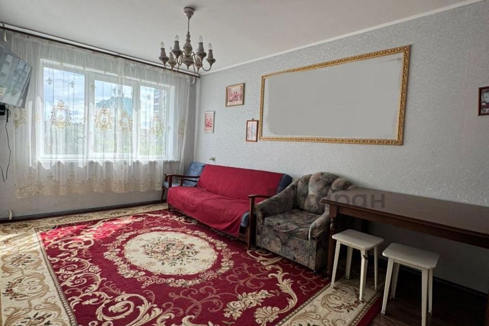 Продаётся 3-комнатная квартира, 63.3 м²