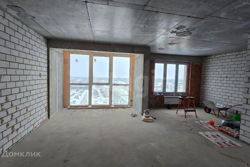 Продаётся 1-комнатная квартира, 43 м²
