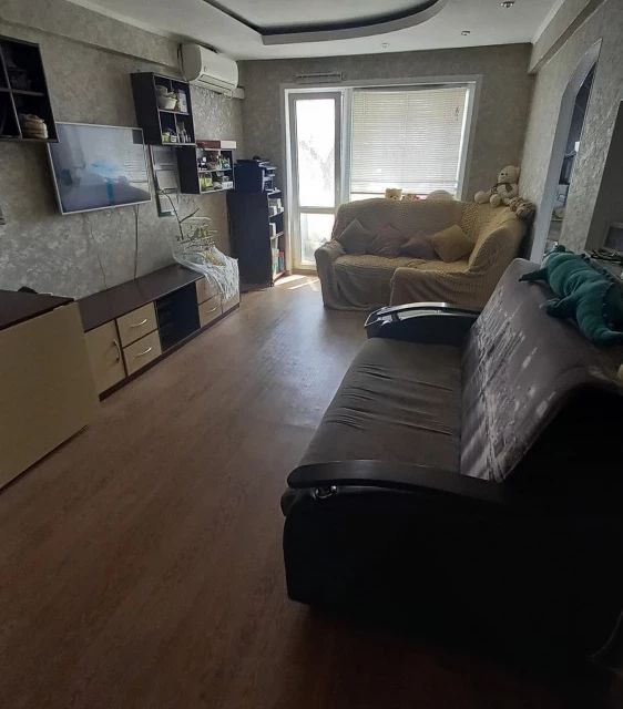 Продаётся 3-комнатная квартира, 59.2 м²