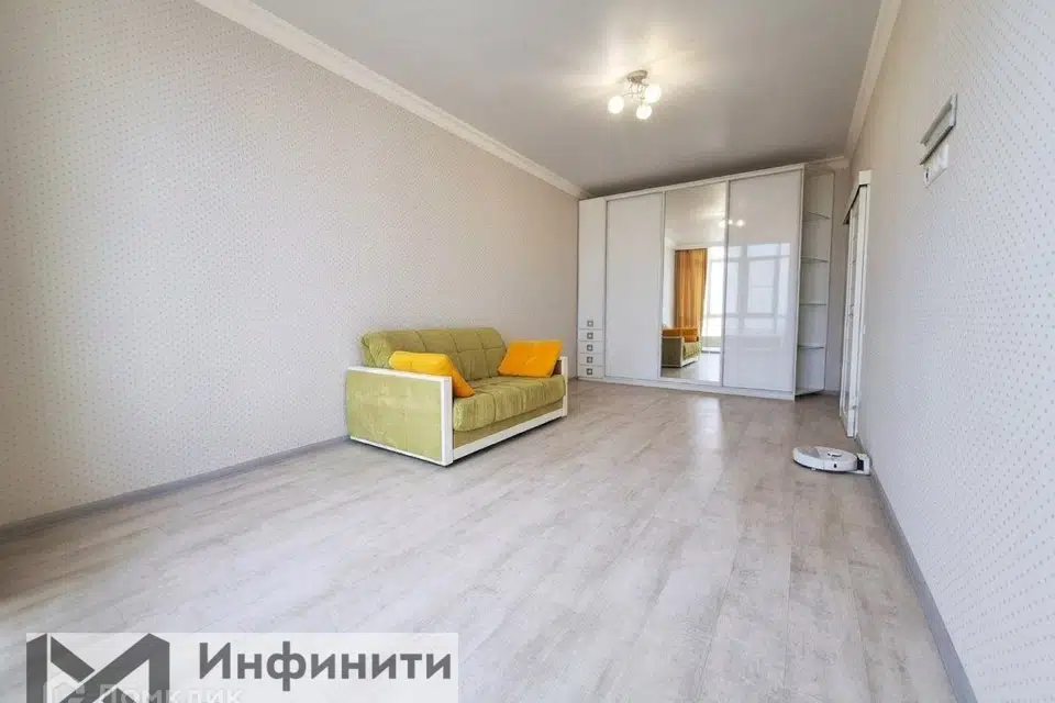 Продаётся 1-комнатная квартира, 44.6 м²