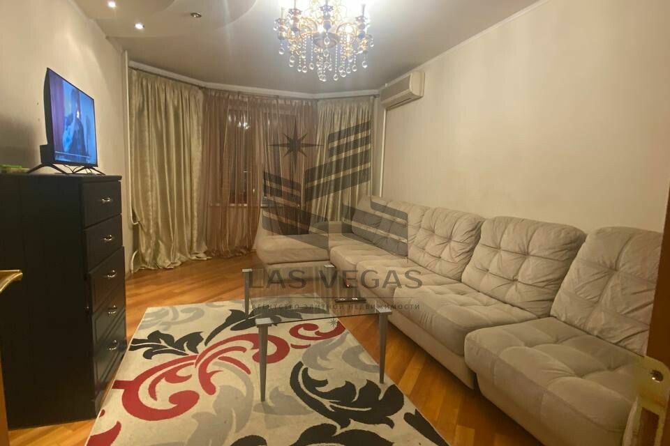 Сдаётся 3-комнатная квартира, 85 м²