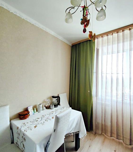 Продаётся 1-комнатная квартира, 30.5 м²