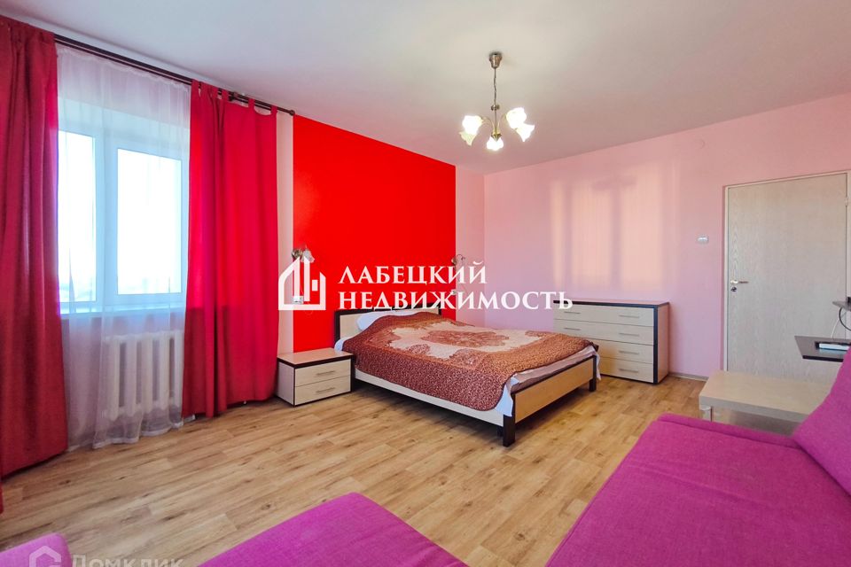 Продаётся 1-комнатная квартира, 50 м²