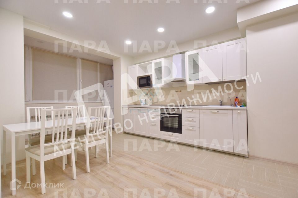 Сдаётся 1-комнатная квартира, 50 м²