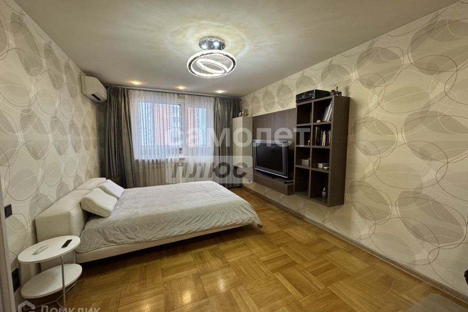 Продаётся 1-комнатная квартира, 38.4 м²