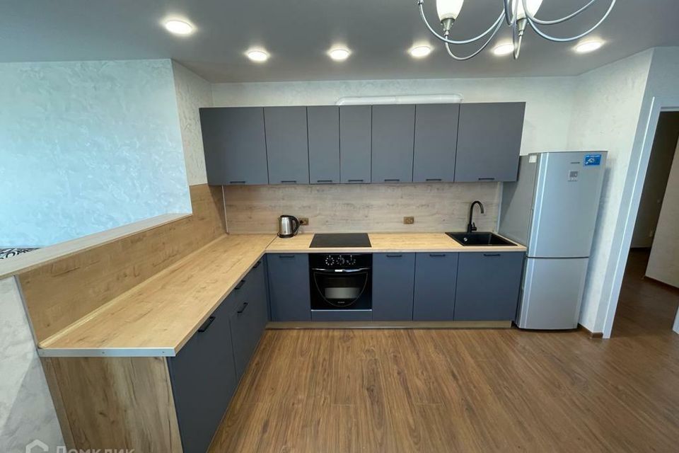 Сдаётся 3-комнатная квартира, 72.4 м²