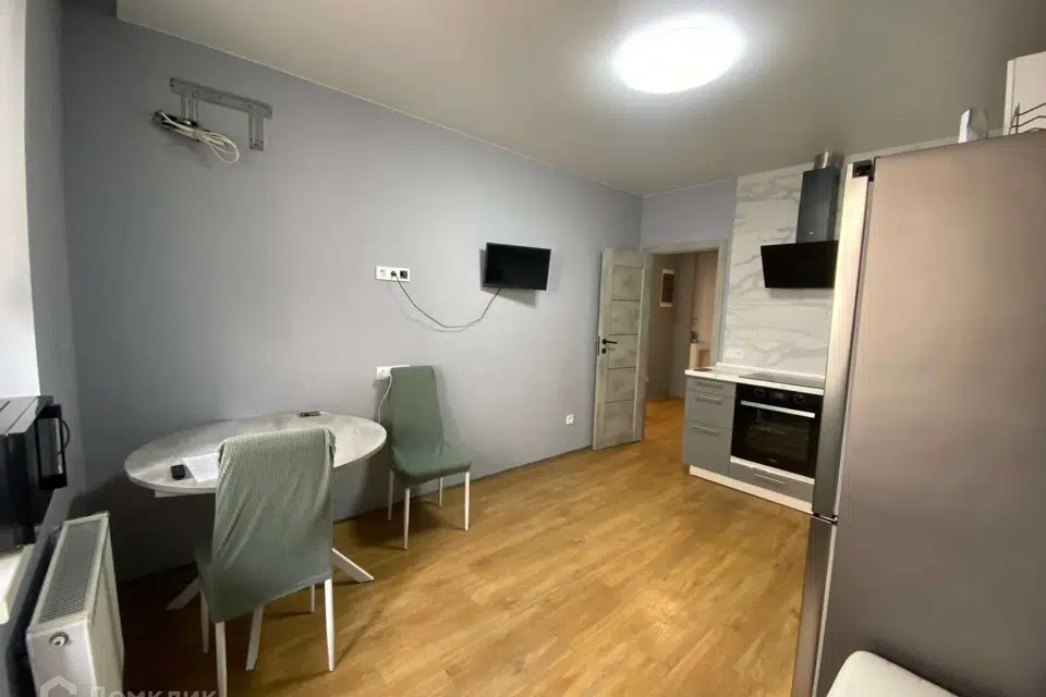 Продаётся 2-комнатная квартира, 65.7 м²