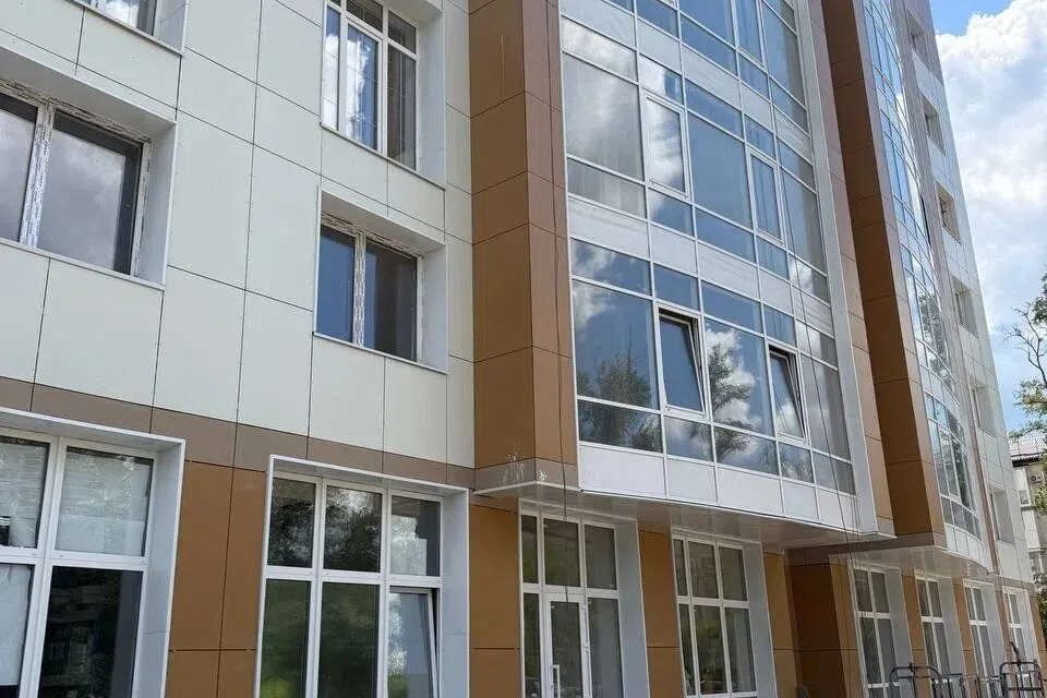 Продаётся 2-комнатная квартира, 110 м²