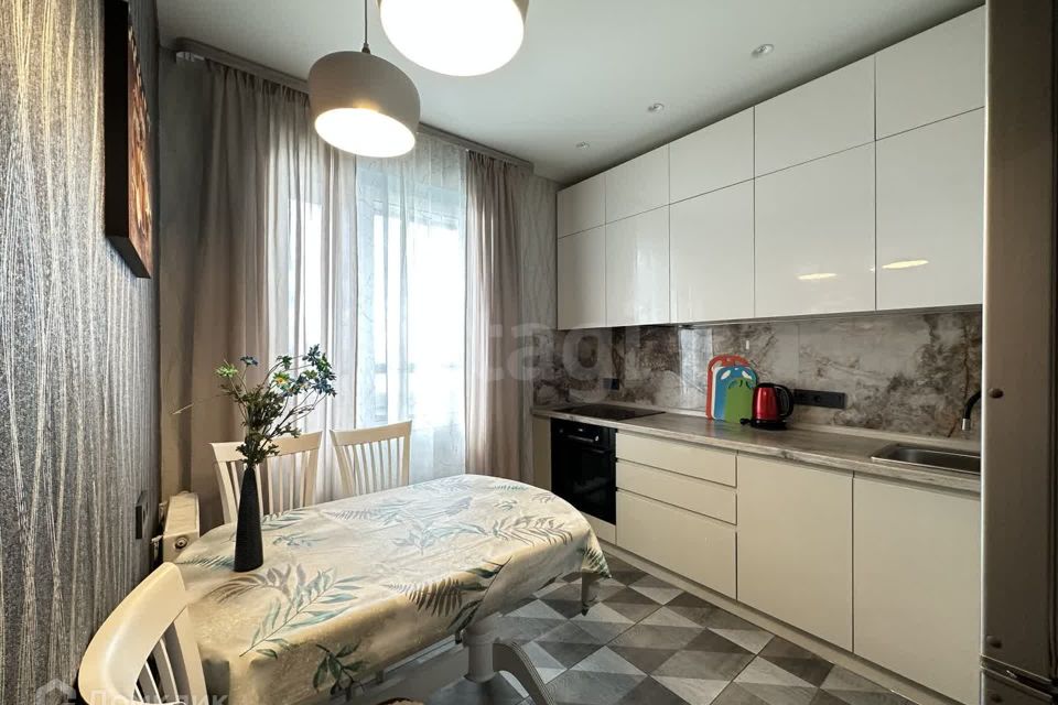 Продаётся 2-комнатная квартира, 53 м²