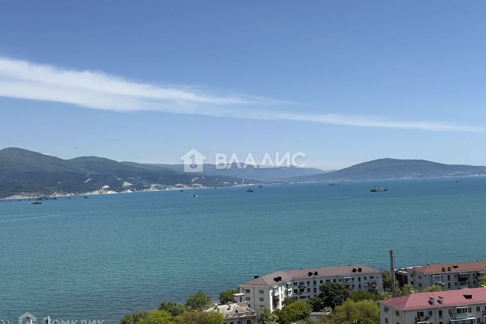 Продаётся 2-комнатная квартира, 115.1 м²