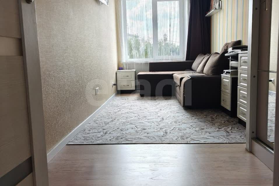 Продаётся 3-комнатная квартира, 56.1 м²