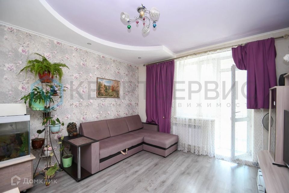 Продаётся 2-комнатная квартира, 56.8 м²