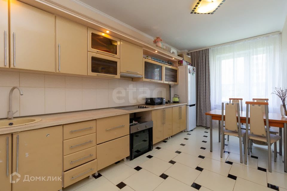Продаётся 2-комнатная квартира, 59 м²