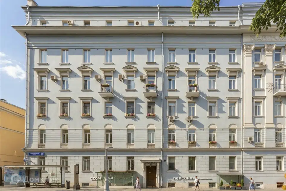 Продаётся 2-комнатная квартира, 65 м²