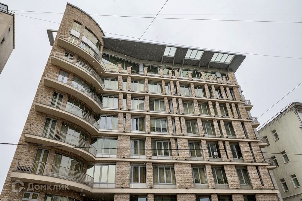 Продаётся 6-комнатная квартира, 457 м²