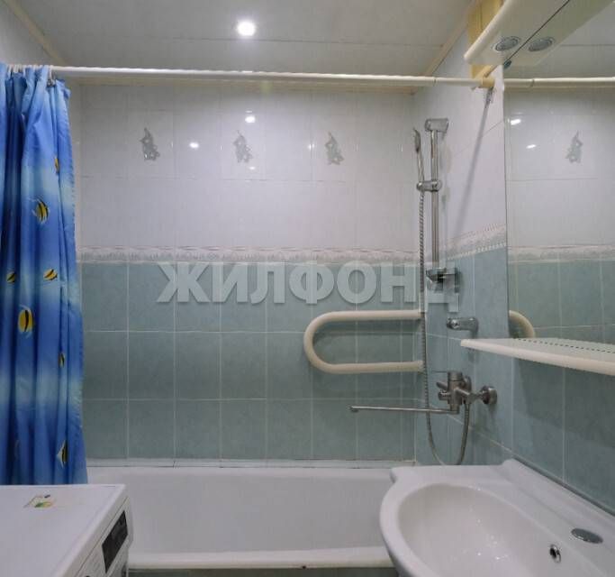 Продаётся 3-комнатная квартира, 60.6 м²
