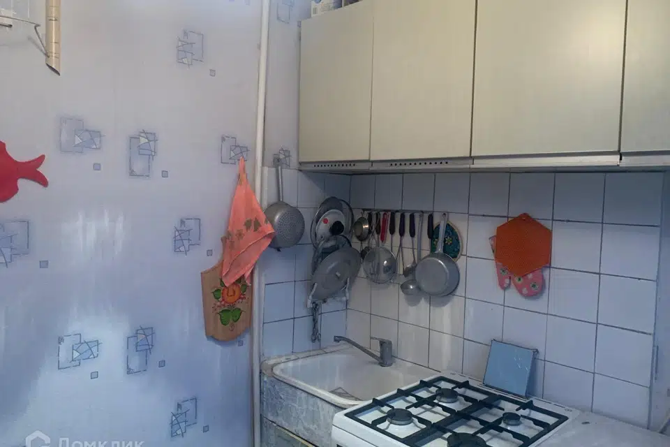 Продаётся 3-комнатная квартира, 48 м²