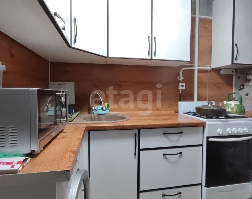 Продаётся 3-комнатная квартира, 51 м²