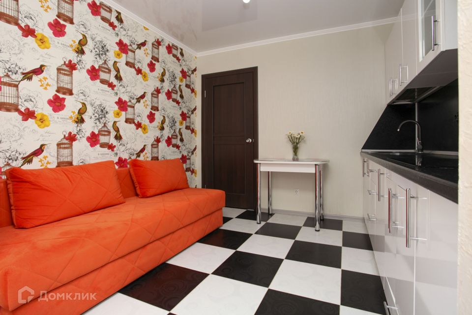 Продаётся 1-комнатная квартира, 37 м²