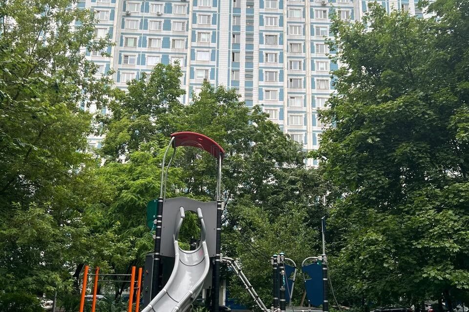 Продаётся 3-комнатная квартира, 74 м²