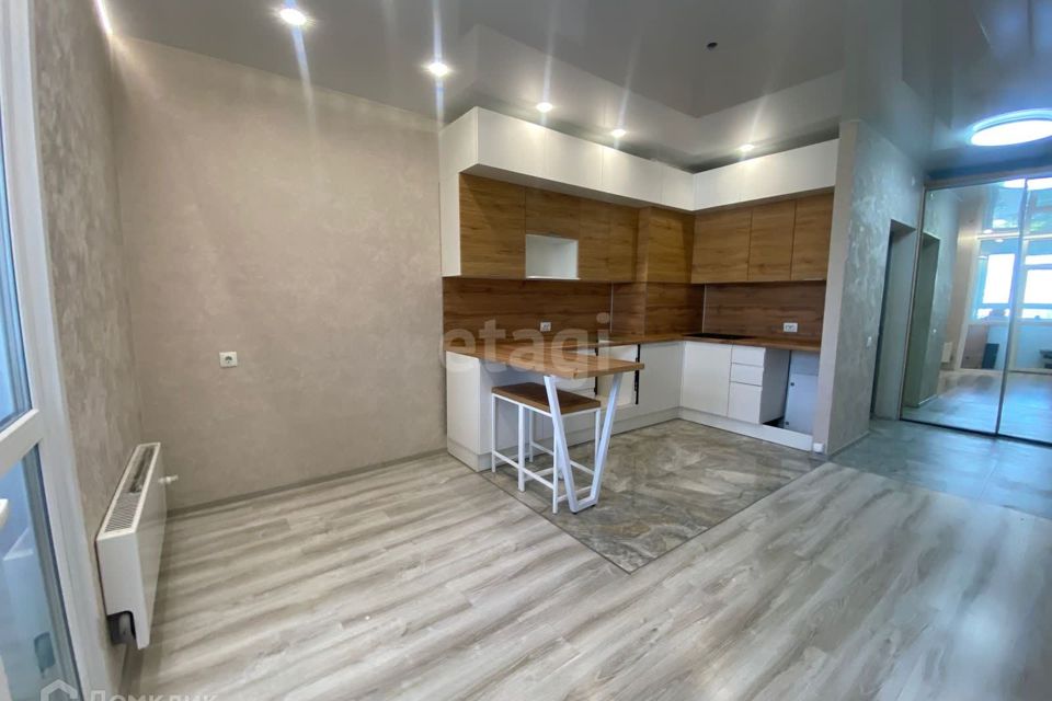 Продаётся 2-комнатная квартира, 56.7 м²