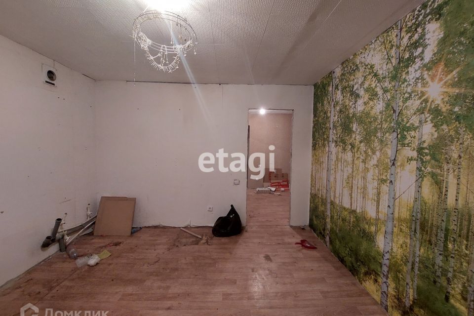 Продаётся 2-комнатная квартира, 75.9 м²