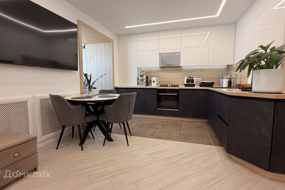 Продаётся 3-комнатная квартира, 58 м²
