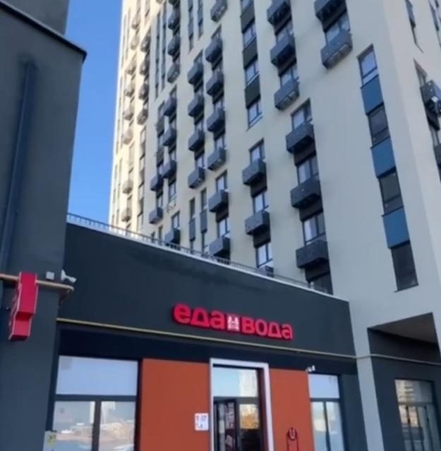 Продаётся 2-комнатная квартира, 90.3 м²