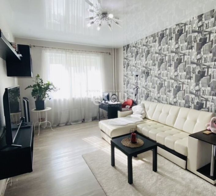 Продаётся 1-комнатная квартира, 41.7 м²