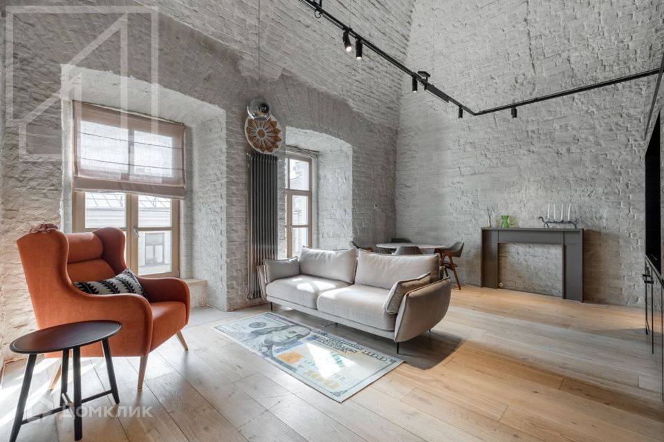 Сдаётся студия, 64 м²