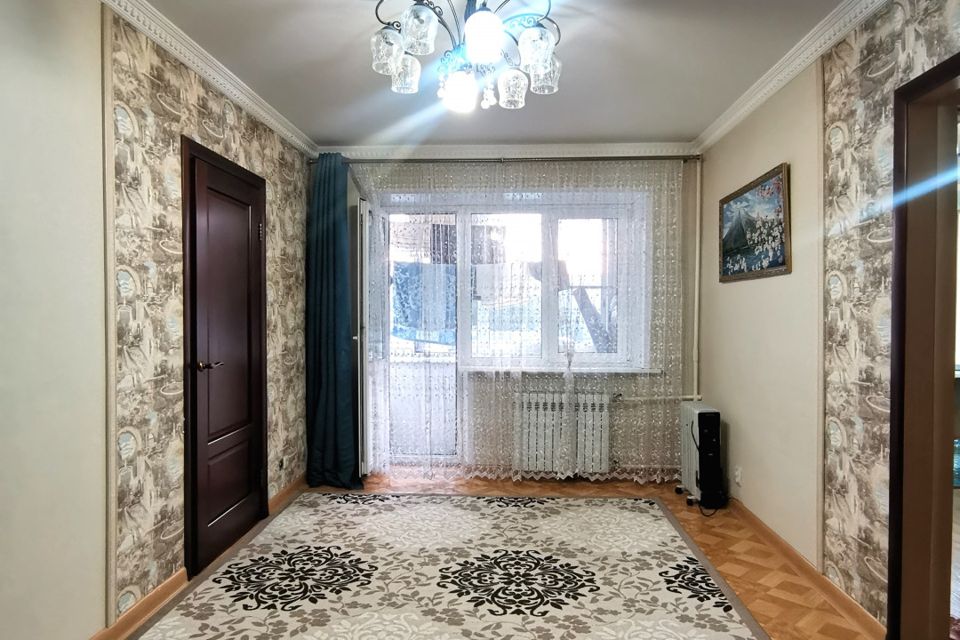 Продаётся 2-комнатная квартира, 43.8 м²