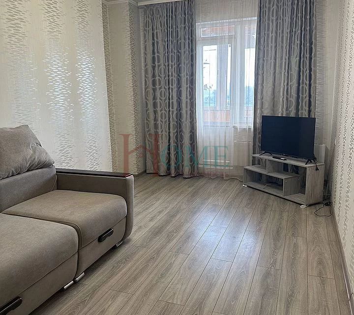 Сдаётся 1-комнатная квартира, 46 м²