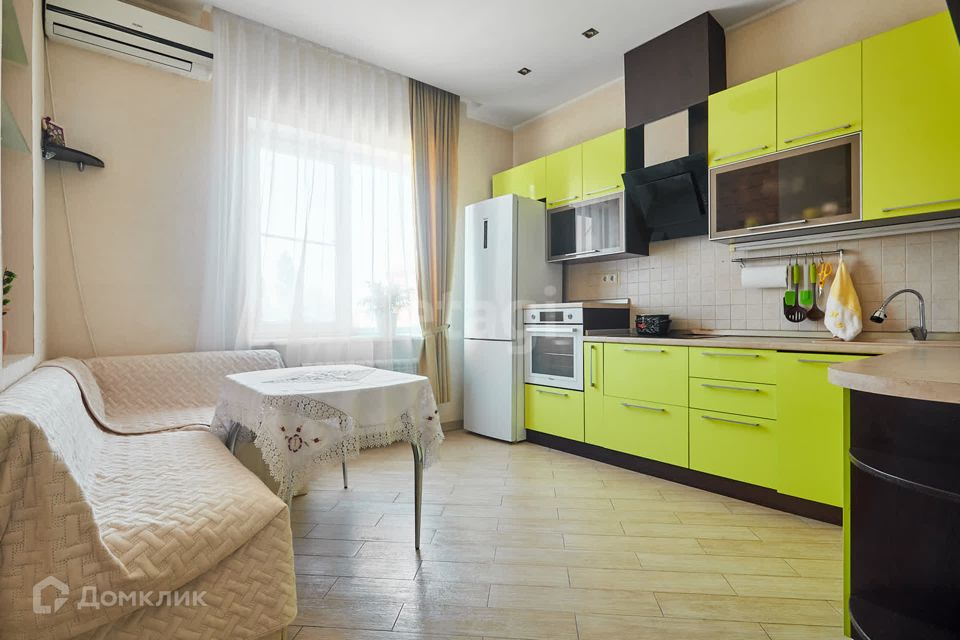 Продаётся 1-комнатная квартира, 52.1 м²