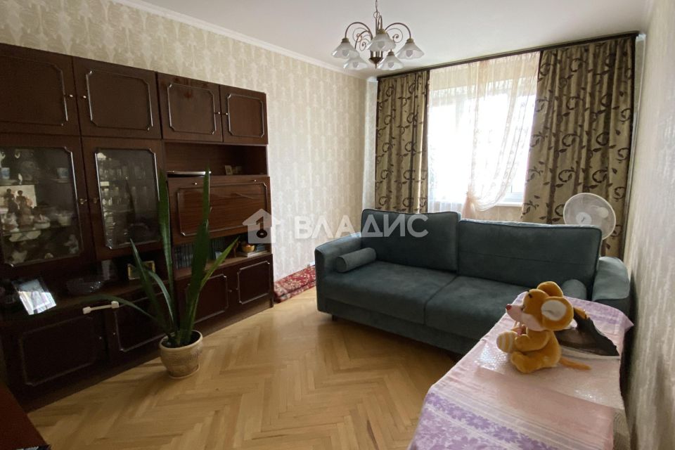 Продаётся 3-комнатная квартира, 62.7 м²