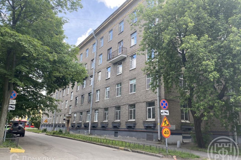 Продаётся 3-комнатная квартира, 77.6 м²