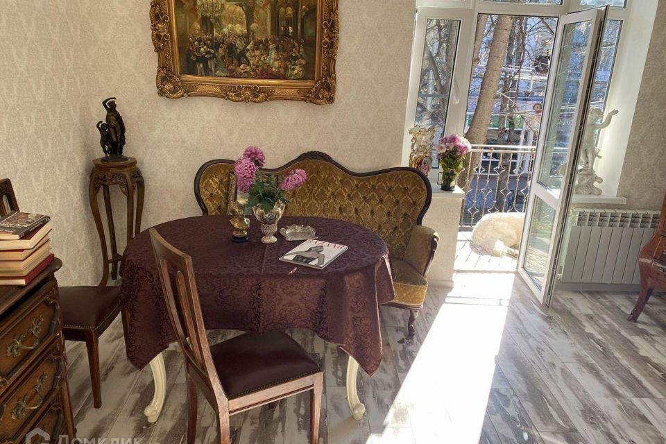 Продаётся 3-комнатная квартира, 60.4 м²