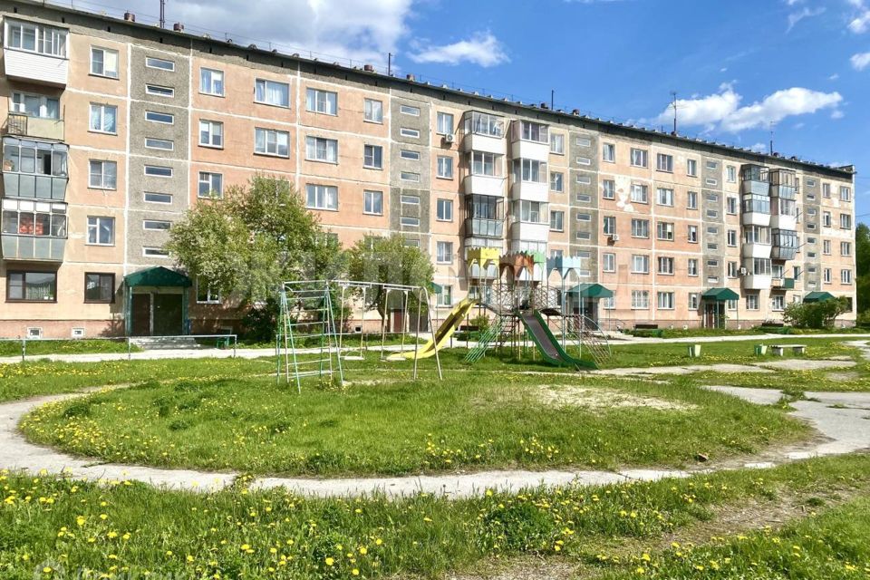 Продаётся 3-комнатная квартира, 57.5 м²