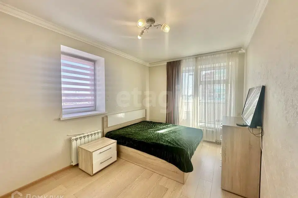 Продаётся 3-комнатная квартира, 82 м²
