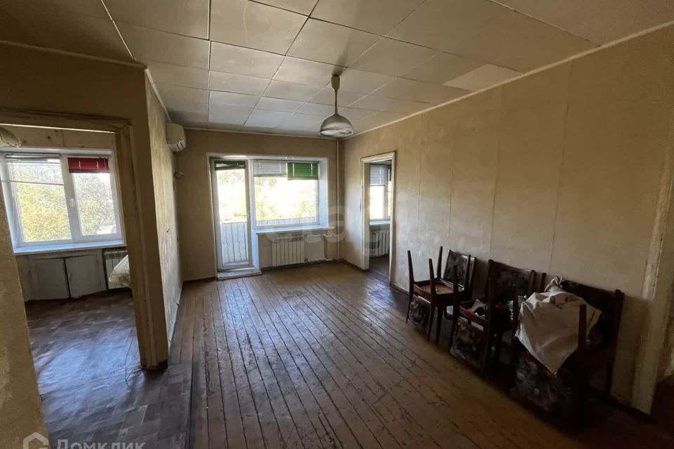 Продаётся 3-комнатная квартира, 55.7 м²
