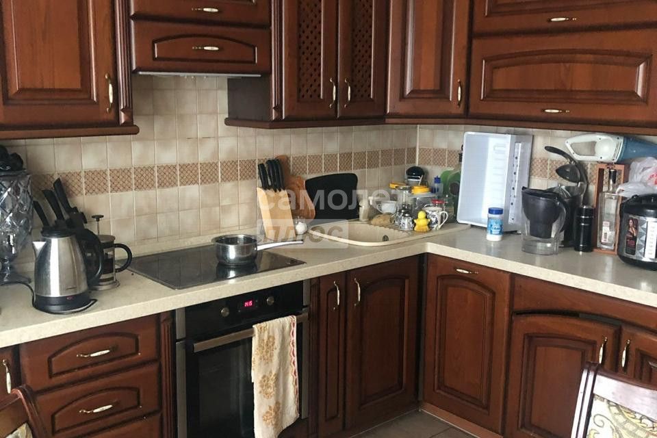 Продаётся 3-комнатная квартира, 64 м²